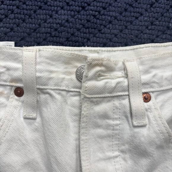 Levi’s White 501 Buttonfly Jean Shorts Size 26 - Picture 12 of 15